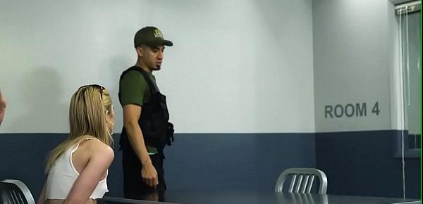  Real latina dickriding border agent